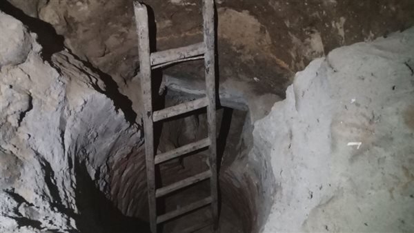 التنقيب عن الآثار