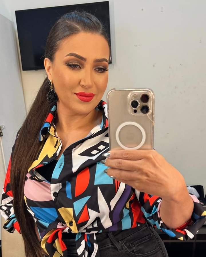 إيمان عز الدين من أحدث ظهور لها بفيسبوك وإنستجرام