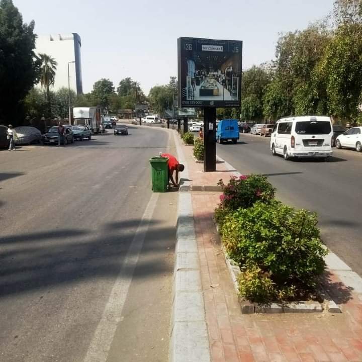 حملات لإزالة المخالفات وتكثيف النظافة العامة بمدن أسوان والسباعية