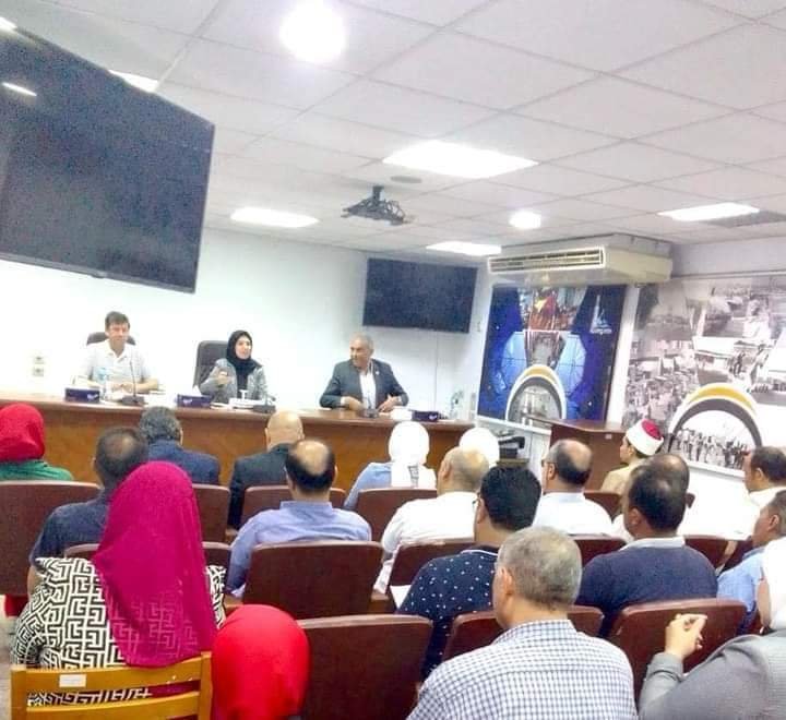 نائب محافظ دمياط عقدت اجتماع لمتابعة كافة الاستعدادات الخاصة بمبادرة “بداية جديدة لبناء الإنسان”