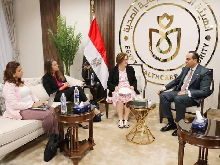 السبكي : يلتقي المدير الإقليمي للوكالة الفرنسية للتنمية (AFD)