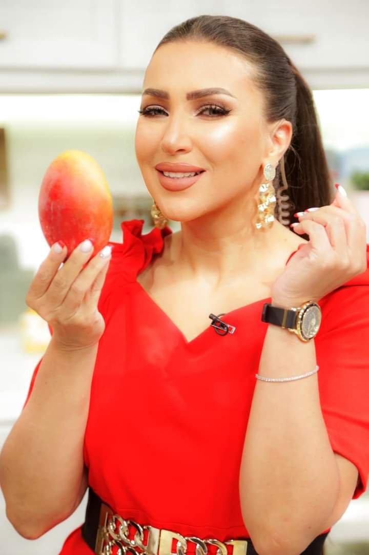 مين هتوحشه المانجا”إيمان عز الدين بفيسبوك 