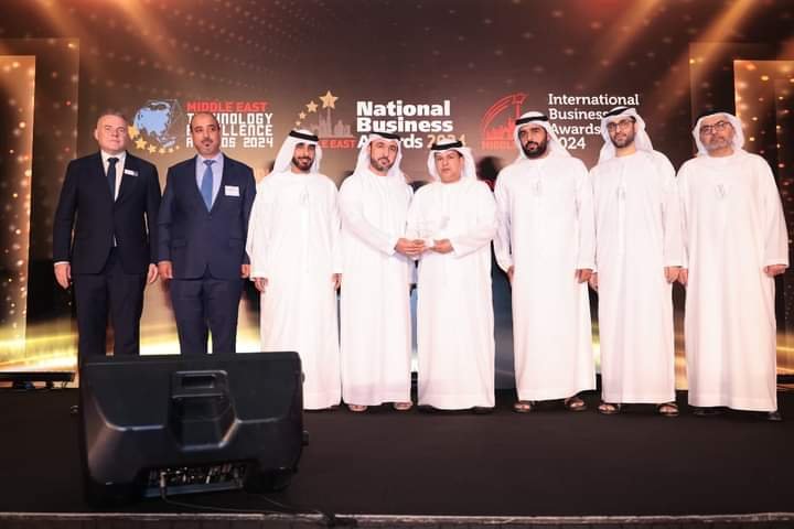 خالد السلامي ” يشيد بفوز هيئة أبوظبي للدفاع المدني بجائزة التميُّز في تحليل الأعمال لعام 2024