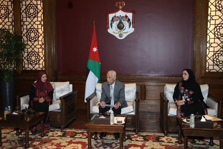 رئيس الديوان الملكي الأردني يوضح ان الملك المدافع الأول عن قضايا الأمة العربية