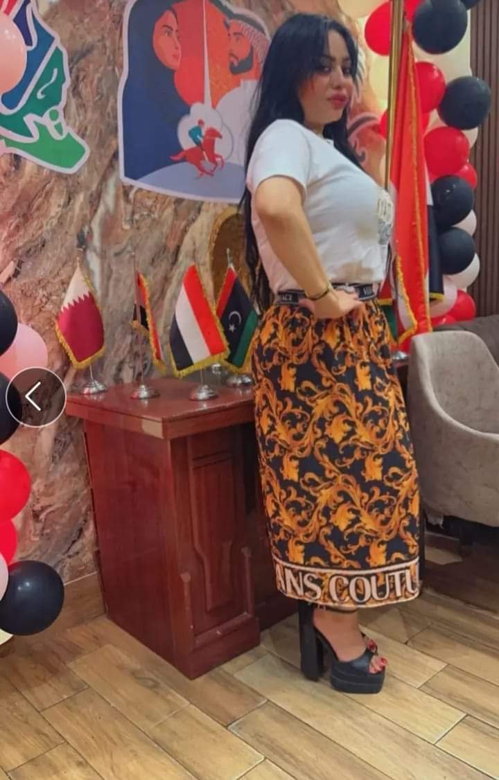 كارما تلفت الأنظار بظهورها بمواقع التواصل الإجتماعى 