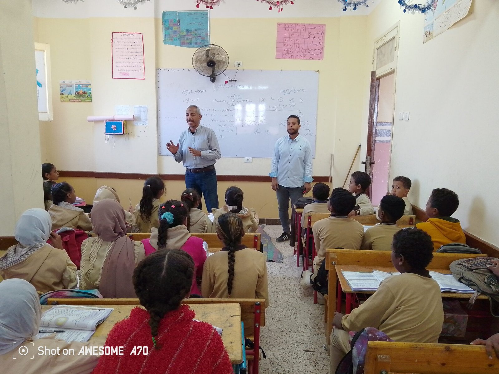 متابعات توجية الرياضيات لمعلمي مادة الرياضيات بمدرسة العليقات الابتدائية بكوم امبو