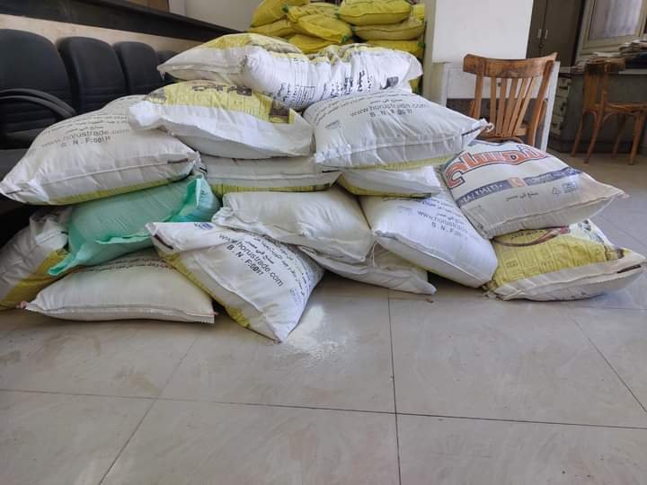 محافظ أسيوط: تحرير 343 مخالفة تموينية متنوعة خلال حملات مفاجئة بالمراكز وضبط تجميع 77 ألف لتر سولار بدون وجه حق