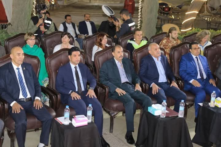 في احتفالية كبرى بالحديقة المتحفية .. محافظ سوهاج يطلق رؤية ” سوهاج على الخريطة السياحية المصرية “