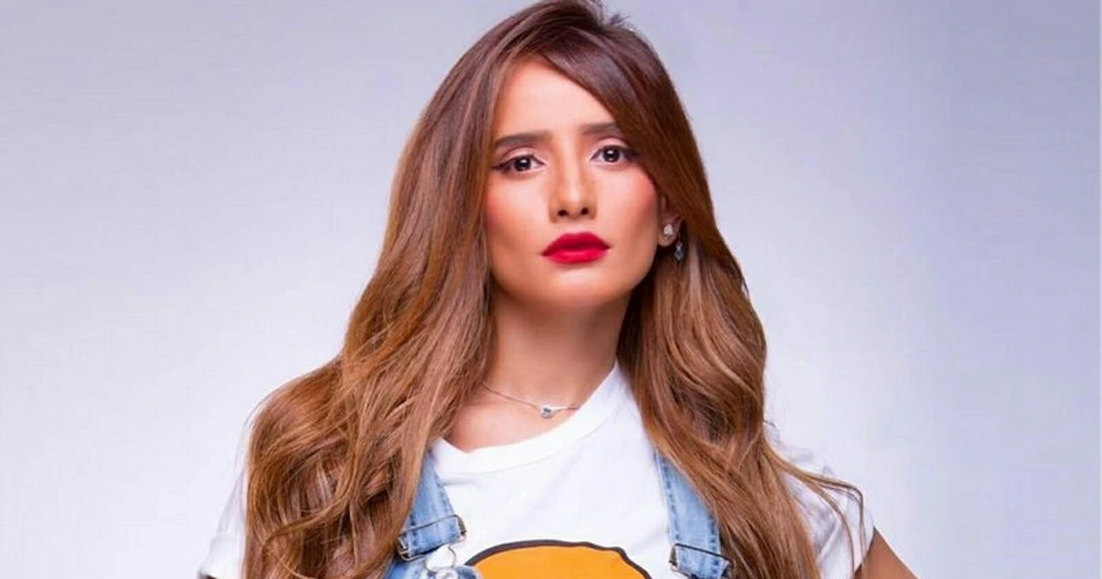 الفنانة زينة