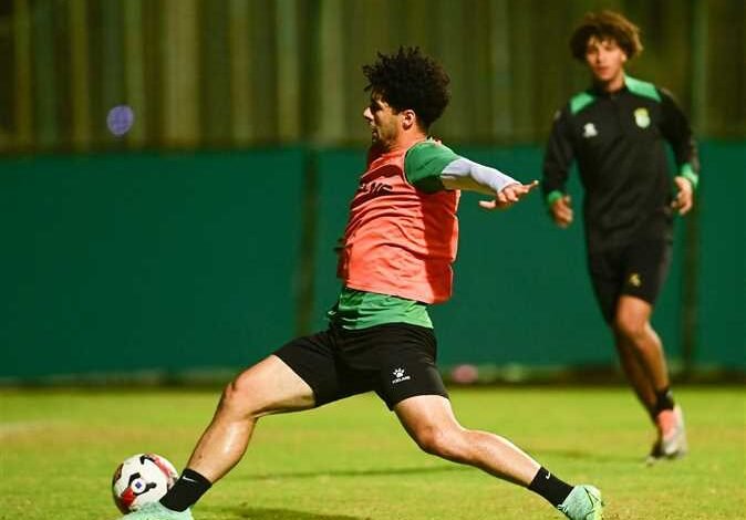 جانب من مران الفريق مساء أمس استعداداً للأهلى