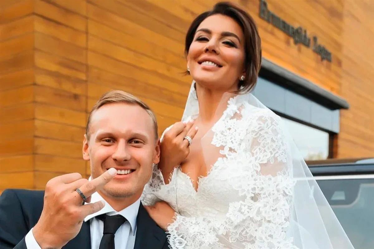 انتحار لاعب كرة السلة يانيس تيما, مصر الساعة