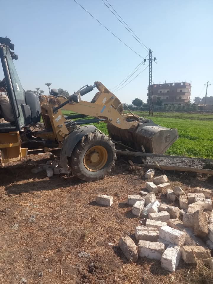 محافظ أسيوط: إزالة 19 حالة تعدي على أملاك دولة بمركز ابنوب