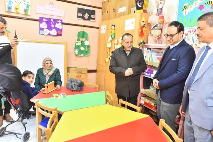 محافظ أسيوط يفتتح مدرسة الجلاء الإبتدائية المشتركة بعد تطويرها ورفع كفاءتها بتكلفة 3 مليون جنيه