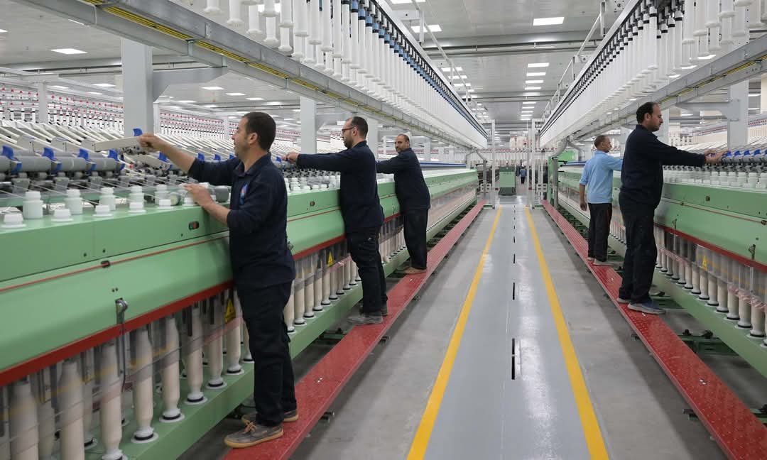 رئيس الوزراء يصل المحلة الكبرى لتفقد مصانع الغزل والنسيج بعد رفع كفاءتها