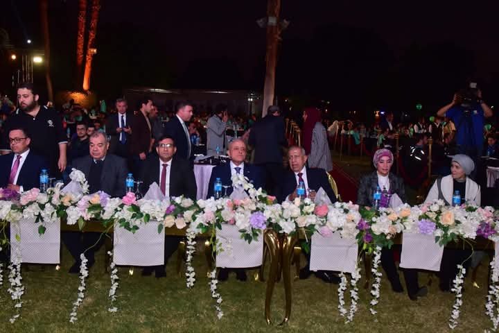 محافظ الأقصر يشهد ختام البطولة العربية الأفريقية للبرمجيات لشباب الجامعات