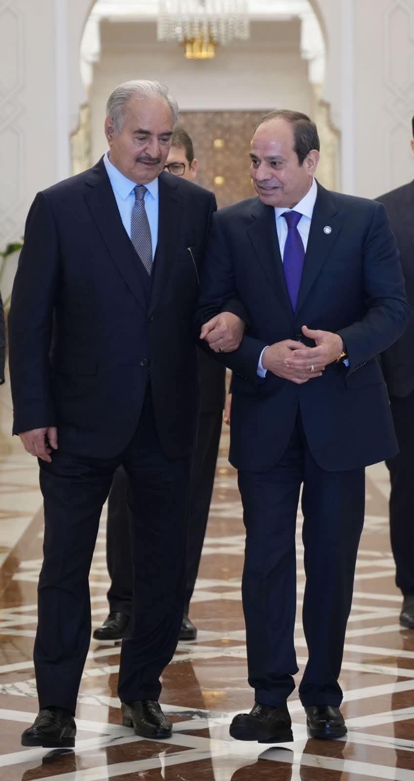 الرئيس السيسي يستقبل المشير خليفة حفتر القائد العام للجيش الوطني الليبي