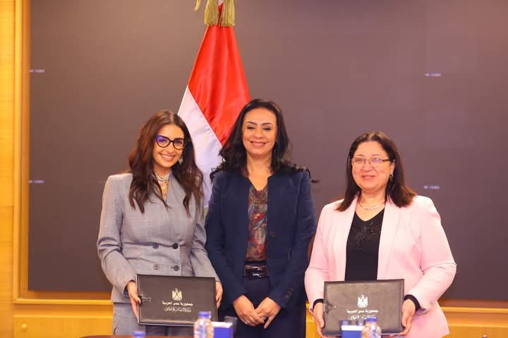 وزيرة التضامن الاجتماعي تشهد توقيع بروتوكول تعاون مع مؤسسة ساويرس للتنمية الاجتماعية