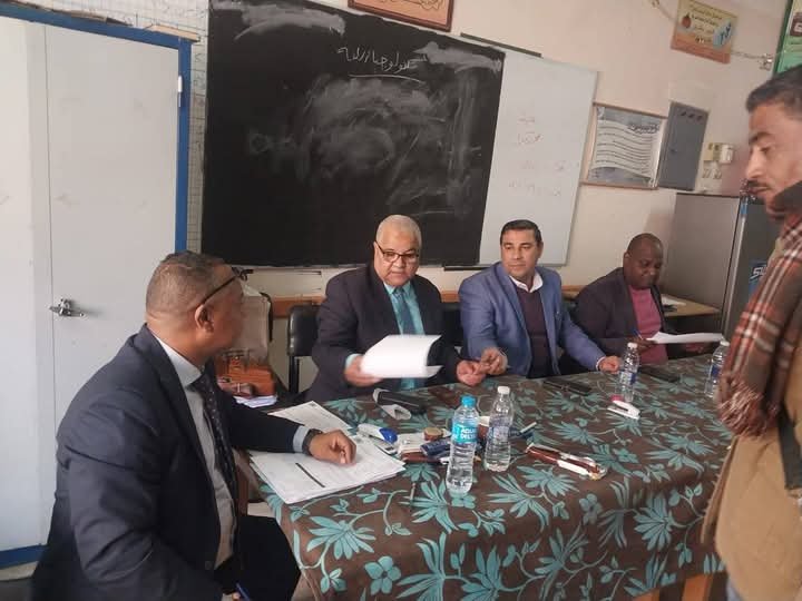 تعليم الأقصر ينتهي من إجراء المقابلات الشخصية للمتقدمين كرؤوساء لجان ومراقبين أوائل في امتحانات الثانوية العامة