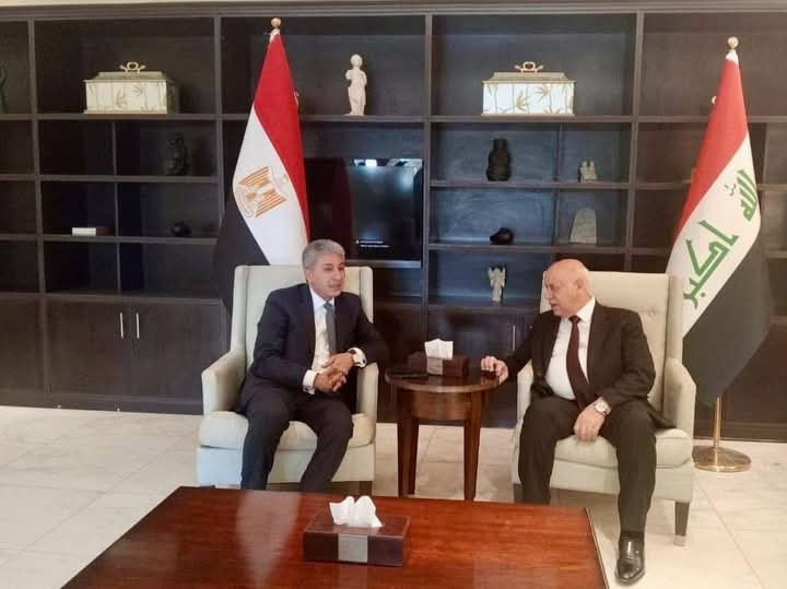 – وزير السياحة والآثار يستهل زيارته الرسمية للعاصمة العراقية بغداد بلقاء وزير الثقافة والسياحة والآثار العراقي
