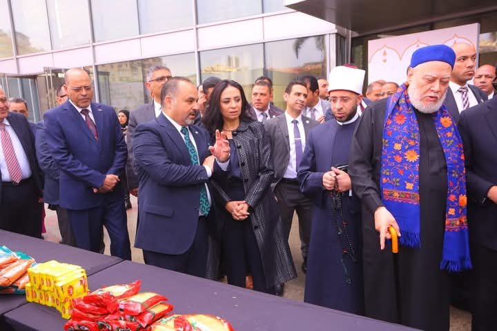 بحضور عدد من الوزراء  والمحافظين والشخصيات العامة وزيرة التضامن الاجتماعي تشهد إطلاق ” مصر الخير” حملة “إفطار صائم” للعام الثالث عشر على التوالي استعداداً لشهر رمضان المبارك