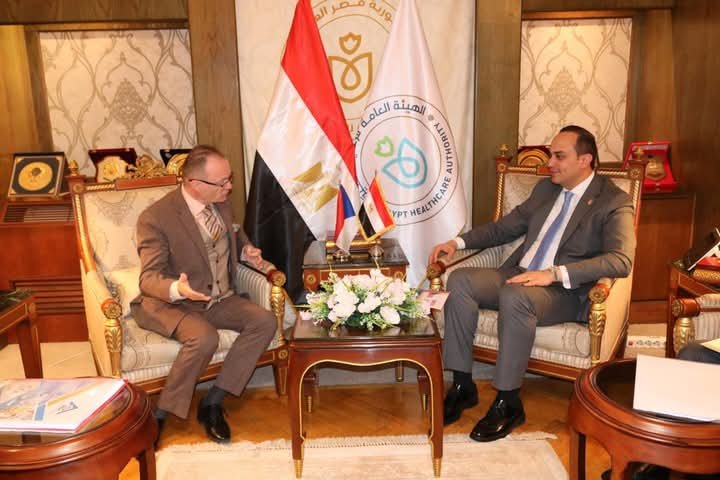 رئيس هيئة الرعاية الصحية يلتقي سفير التشيك لبحث سبل تعزيز التعاون المشترك في مجالات الرعاية الصحية