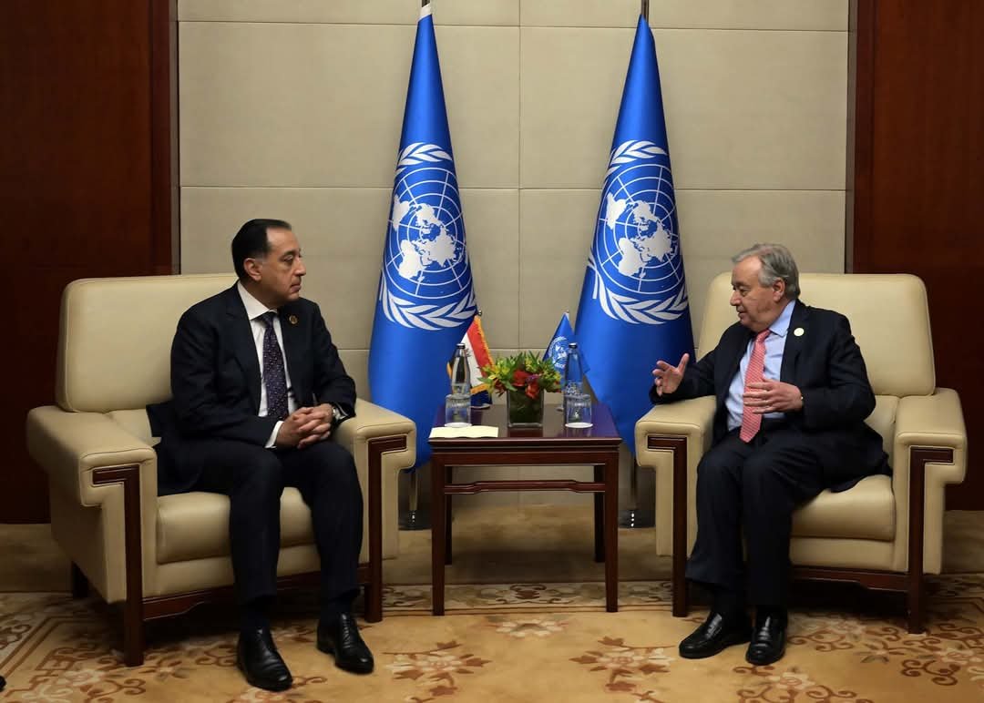 رئيس الوزراء يلتقي سكرتير عام الأمم المتحدة خلال قمة الاتحاد الأفريقي بأثيوبيا