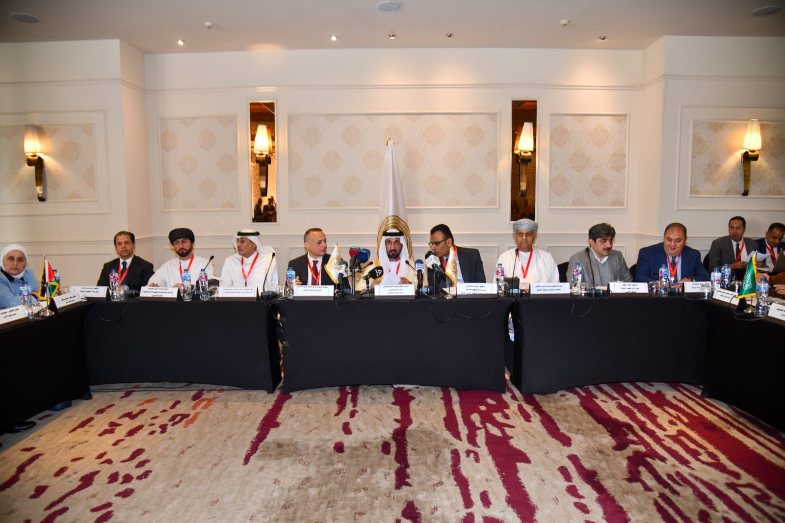 مناقشة حول مشروع وثيقة برلمانية عربية لدعم صمود الشعب الفلسطيني ورفض مخططات التهجير