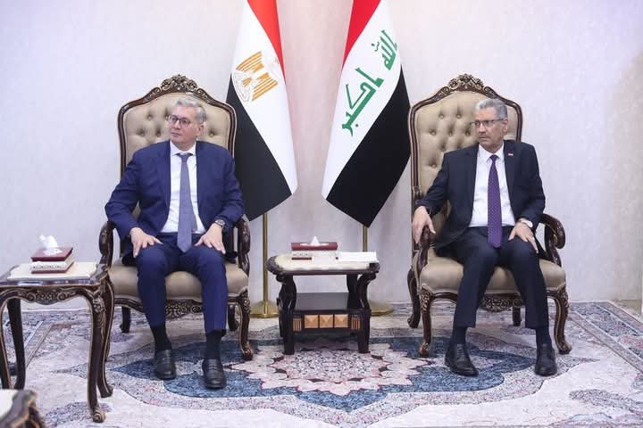وزير البترول يلتقي وزير النفط العراقي بالعاصمة بغداد