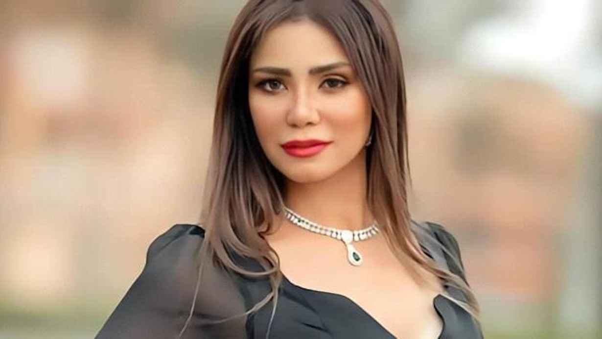 إيناس عز الدين، مصر الساعة