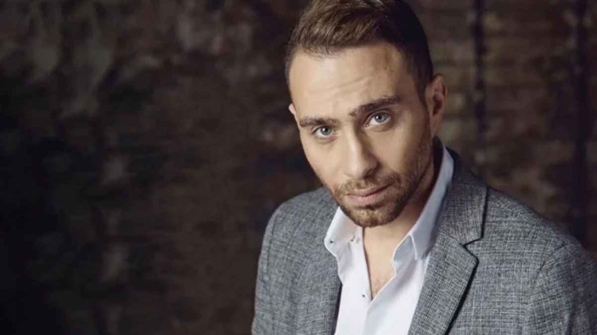 الفنان حسام حبيب، مصر الساعة