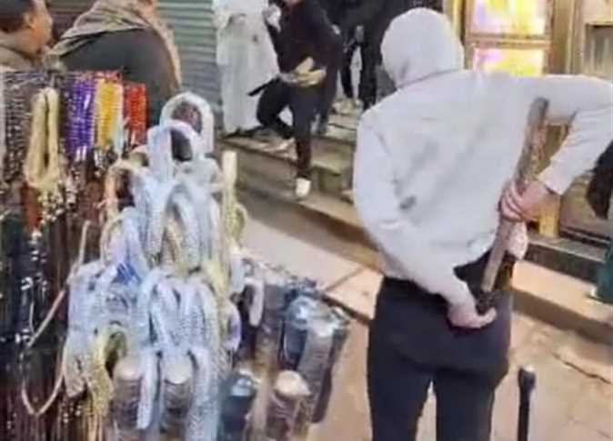 هجوم مسلح على مائدة رحمن