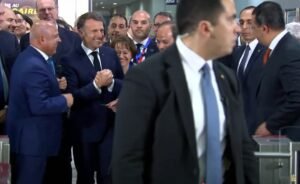 الرئيس السيسي ونظيره الفرنسي في زيارة لمحطة عدلي منصور المركزية التبادلية،مصر الساعة