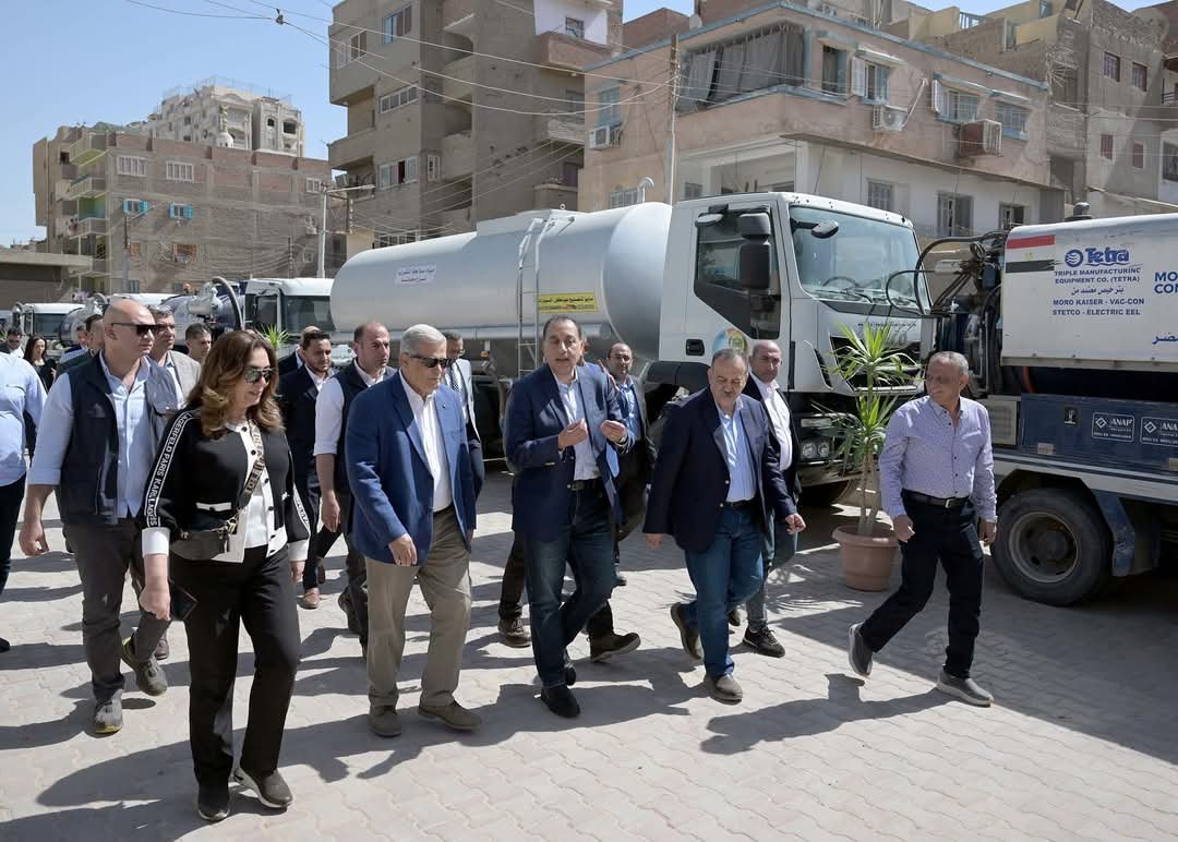 رئيس الوزراء يتفقد محطة مياه المرشحة التشيكي بحي شرق بأسيوط