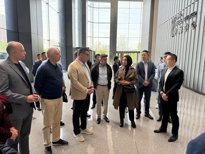 فى مستهل زيارته الحالية للصين:وزير الإسكان يتفقد منطقة الأعمال المركزية بمدينة “شنغهاي” الصينية على مساحة مليون م٢