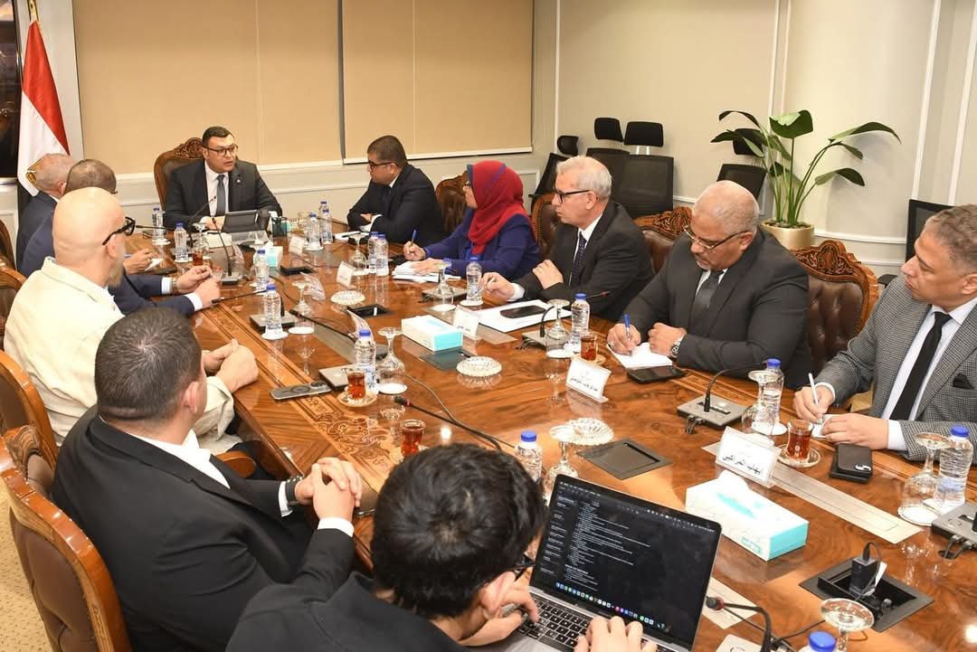 وزير الإسكان يلتقي مسئولي “منصة مصر العقارية” لاستعراض أوجه التعاون المستقبلي بملف التحول الرقمي