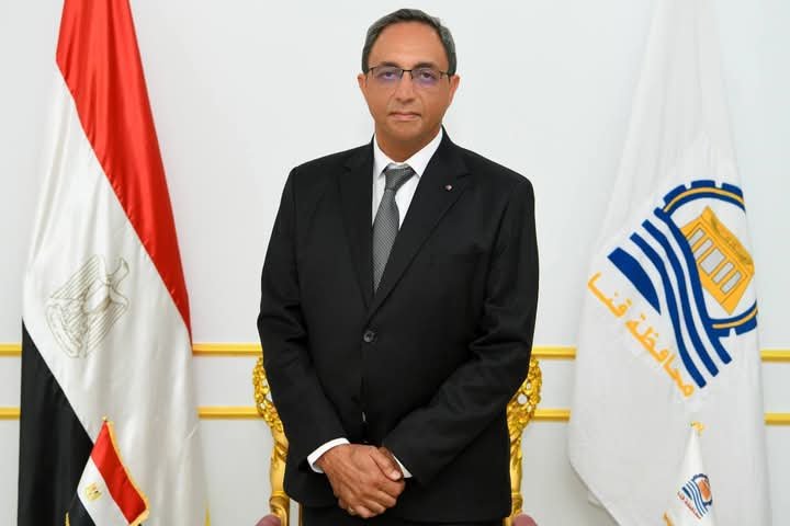 محافظ قنا يعتمد أكبر حركة تنقلات جديدة لرؤساء القرى لدعم الكفاءات وضخ دماء جديدة