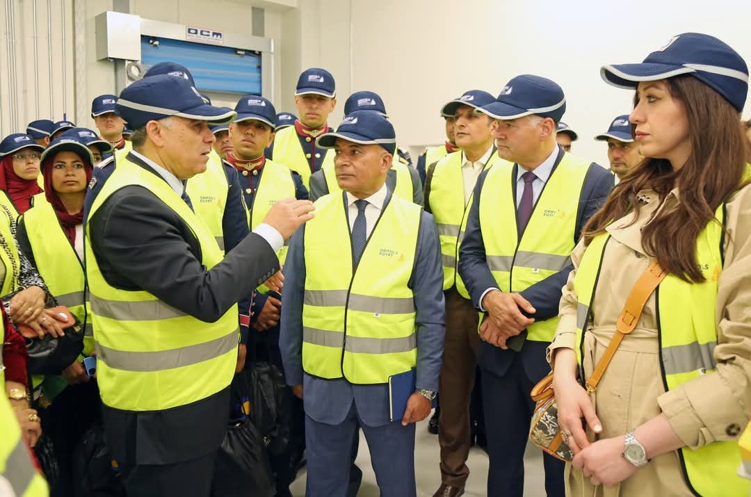 زيارة وفد من الإعلاميين وطلبة الأكاديمية العسكرية المصرية والجامعات لمصنع منتجات البلازما لشركة ” جريفولز إيجيبت ” بالعاصمة الإدارية