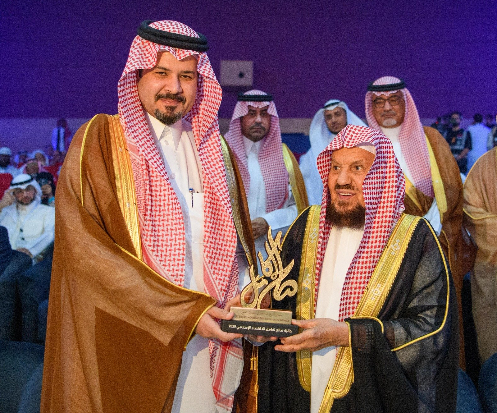 انطلاق ندوة البركة 45 والإعلان عن  “جائزة صالح كامل” وتكريم رواد الاقتصاد الإسلامي