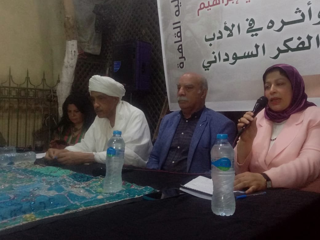 أدباء مصر والسودان يحتفون بإبداعات شاعر السودان الكبير محمد المكي ابراهيم في أتيليه القاهرة