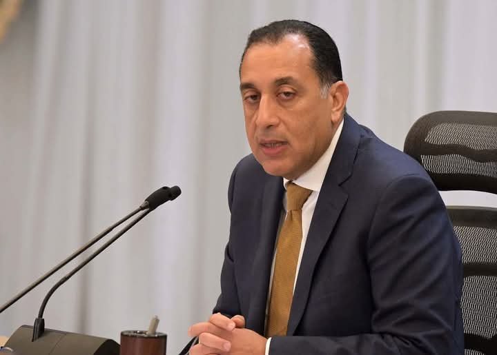 نيابة عن فخامة الرئيس:رئيس الوزراء يتوجه إلى الجابون للمشاركة في حفل تنصيب الرئيس بريس نجيما