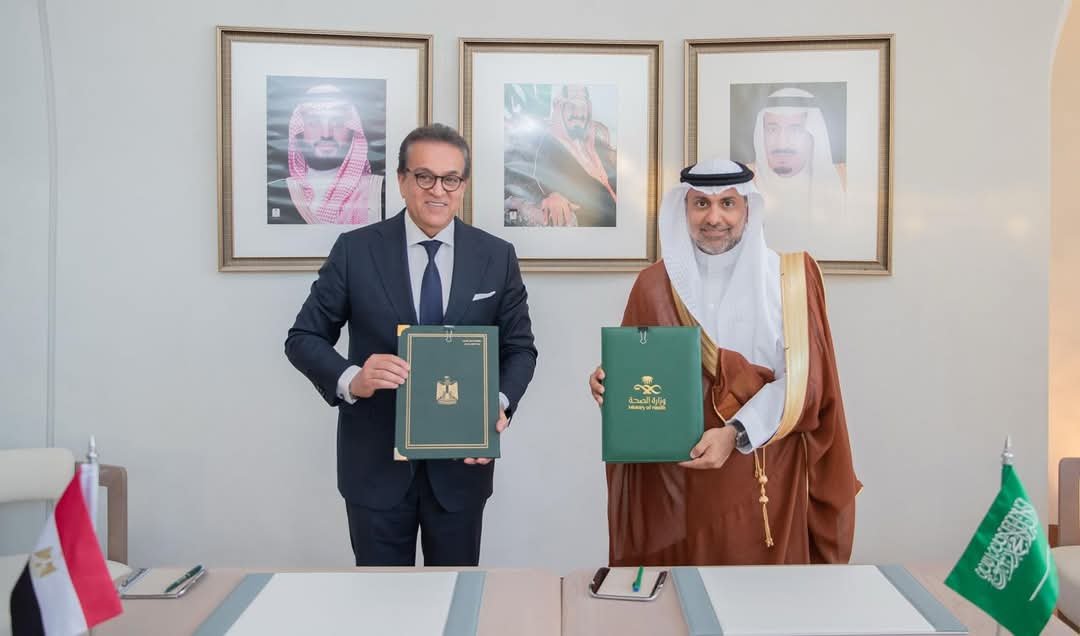 وزير الصحة يوقع مذكرة تفاهم مع نظيره  السعودي في عدد من المجالات الصحية الهامة