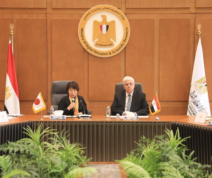 وزير التعليم العالي يبحث سبل التعاون مع وزيرة التعليم والثقافة اليابانية