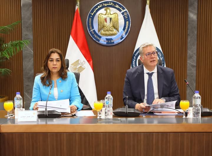 وزير البترول خلال اجتماع مجلس إدارة هيئة البترول:إجراءات جديدة لتكثيف أعمال البحث والاستكشاف وزيادة الإنتاج
