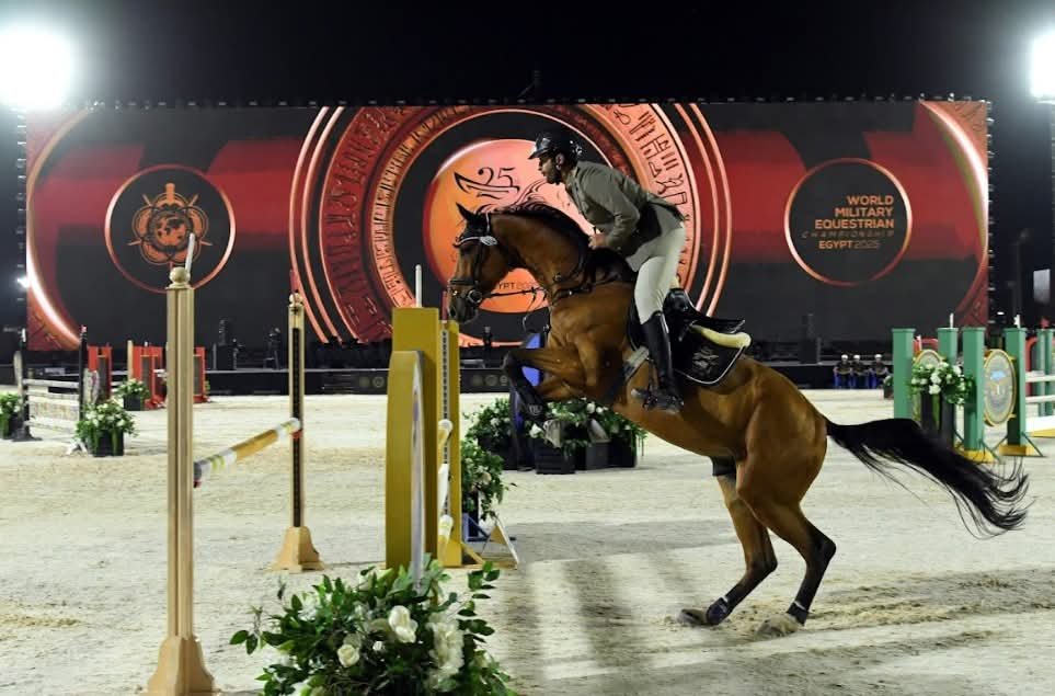 أجواء تنافسية شهدها اليوم الأول لبطولة العالم العسكرية للفروسية على ملاعب نادى فروسية ” كيان سيتى ” بالعاصمة الإدارية الجديدة