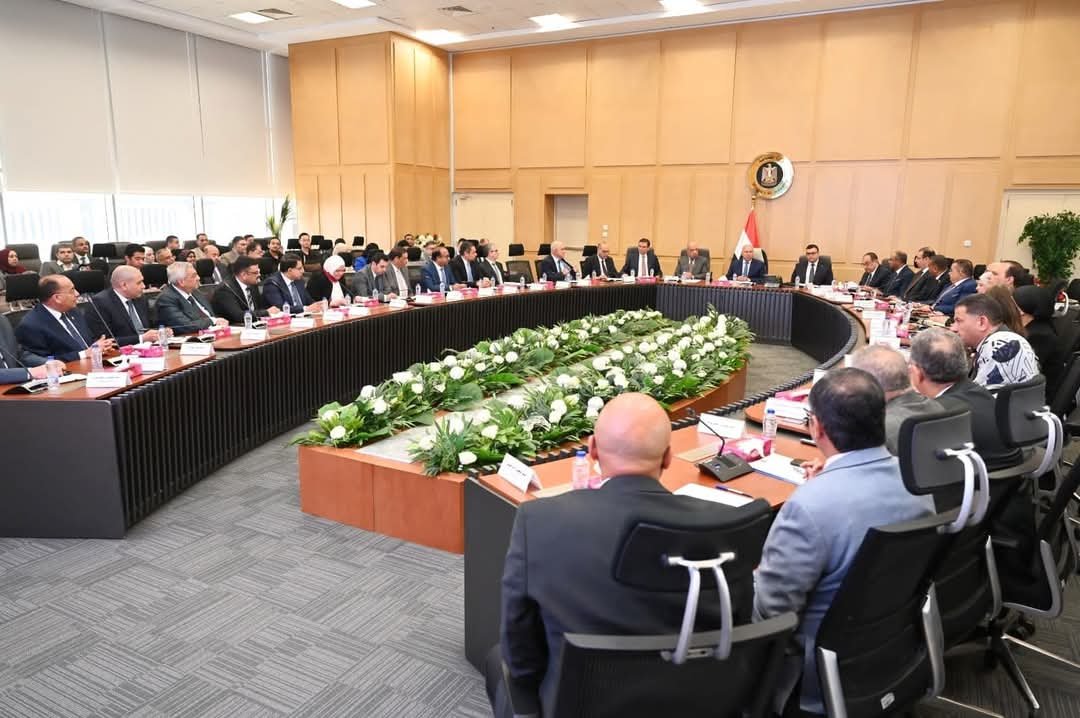 وزير الصناعة والنقل يترأس الاجتماع الثاني والعشرين للمجموعة الوزارية للتنمية الصناعية