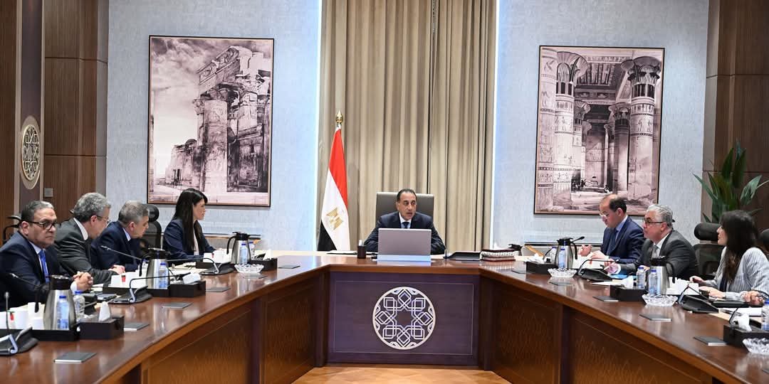 رئيس الوزراء يتابع جُهود إصلاح وإعادة هيكلة الهيئات الاقتصادية