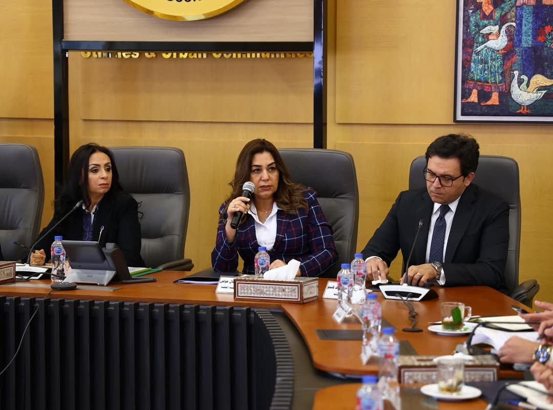 وزيرة التضامن الاجتماعي تترأس اجتماع مجموعة العمل الوزارية بشأن تنفيذ مقترحات زيادة فصول الحضانات