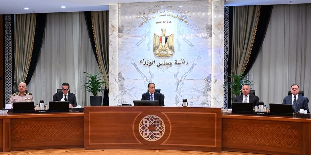 “رئيس الوزراء: جولات المنطقة الاقتصادية لقناة السويس لدعم توطين الصناعات والتصدير”