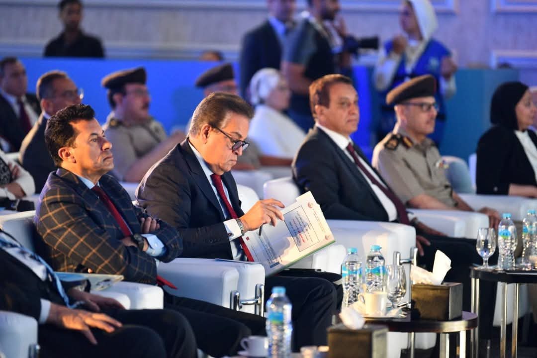 نائب رئيس الوزراء للتنمية البشرية يشارك في إطلاق المرحلة الجديدة من اختبار الجین الریاضي