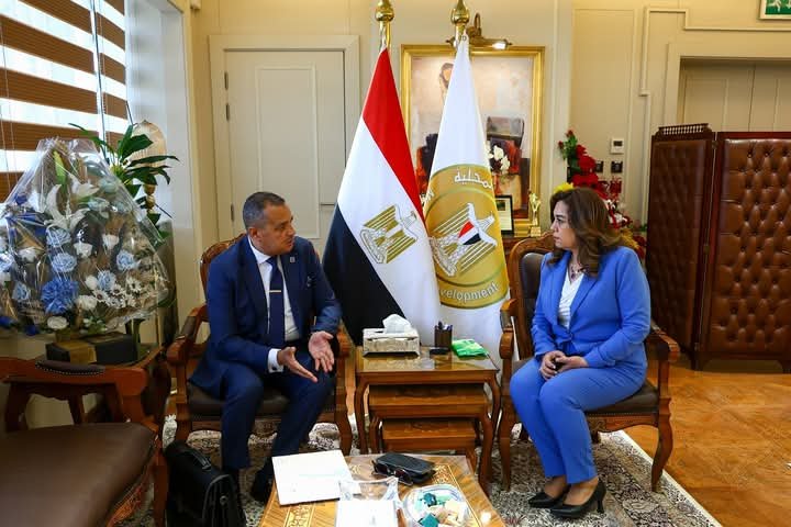 وزيرة التنمية المحلية تستقبل محافظ جنوب سيناء لمتابعة مشروعات الخطة الاستثمارية وإزالة التعديات واستعدادات عيد الأضحي المبارك